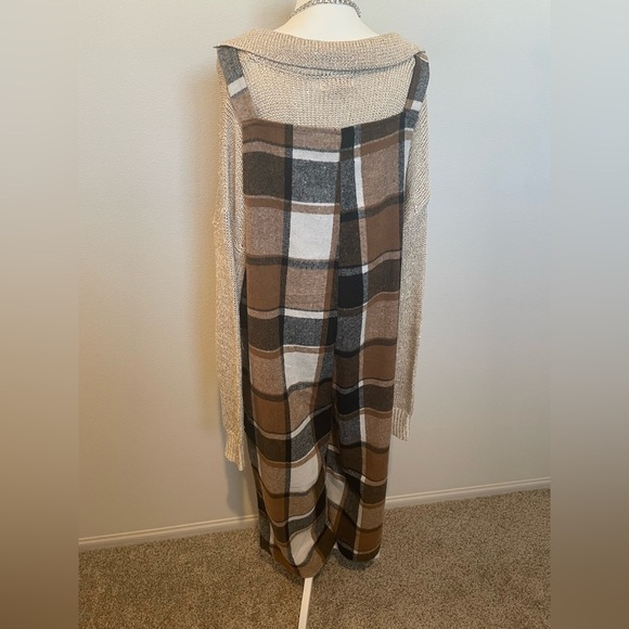 Brown and white Plaid Jumper - Picture 2 of 4